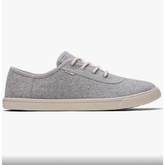 TOMS grey Carmel shoe - Picture 2 of 7